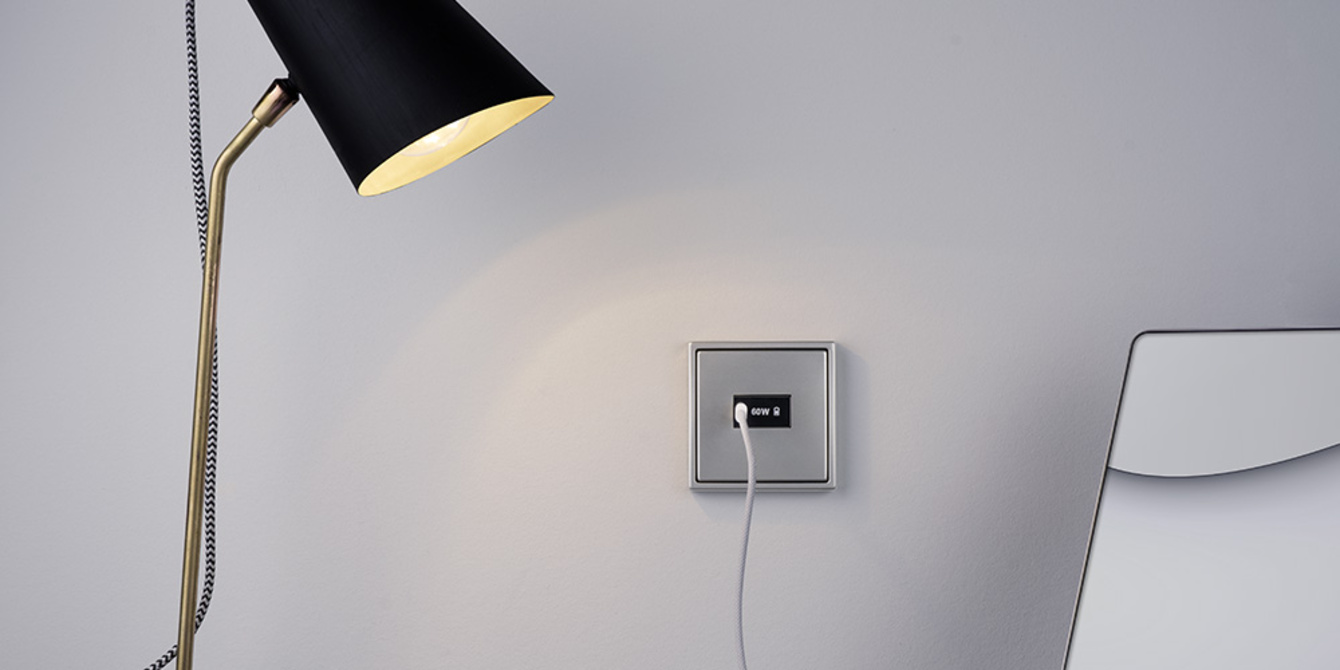 Ladegerät USB PD 60 bei Elektrohandel Hohmann in Solms, Lahn